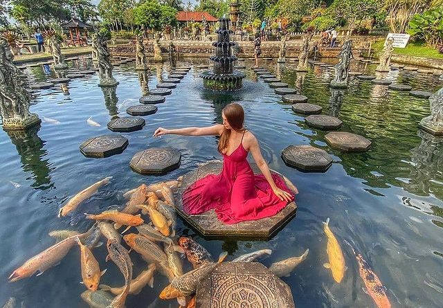 Gate of Heaven - Tirtagangga - Pantai Virgin (MP)