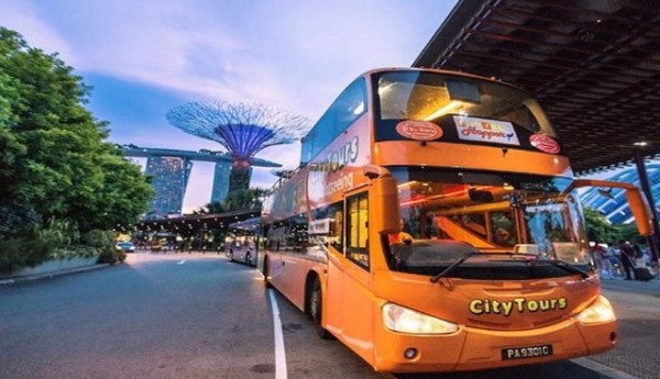 FunVee Open Top Bus 1 Day Hopper Pass